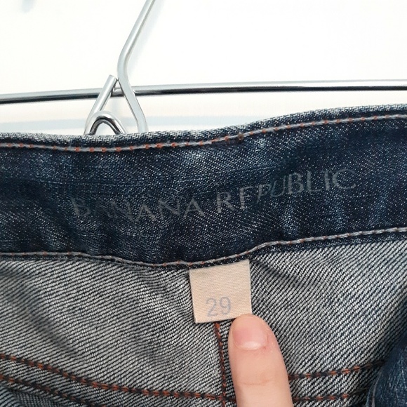 Banana Republic distressed jeans - Picture 4 of 8